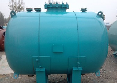 搪瓷反应罐的支撑方式